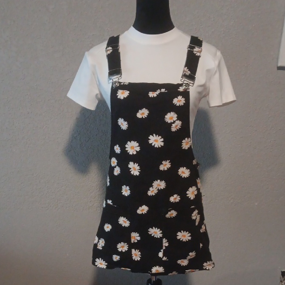 Black Daisy Print Pinafore Dress
